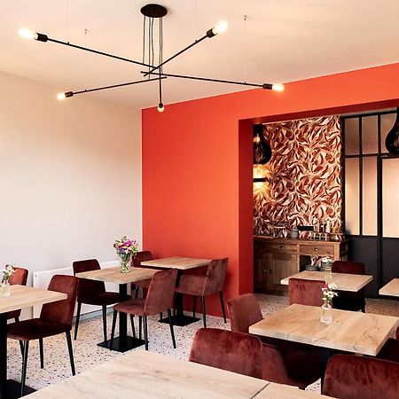 Hotel De La Poste Ellezelles 外观 照片