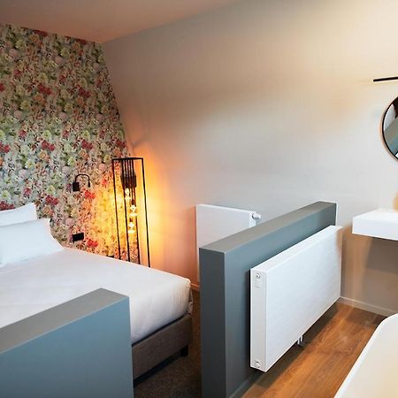 Hotel De La Poste Ellezelles 外观 照片