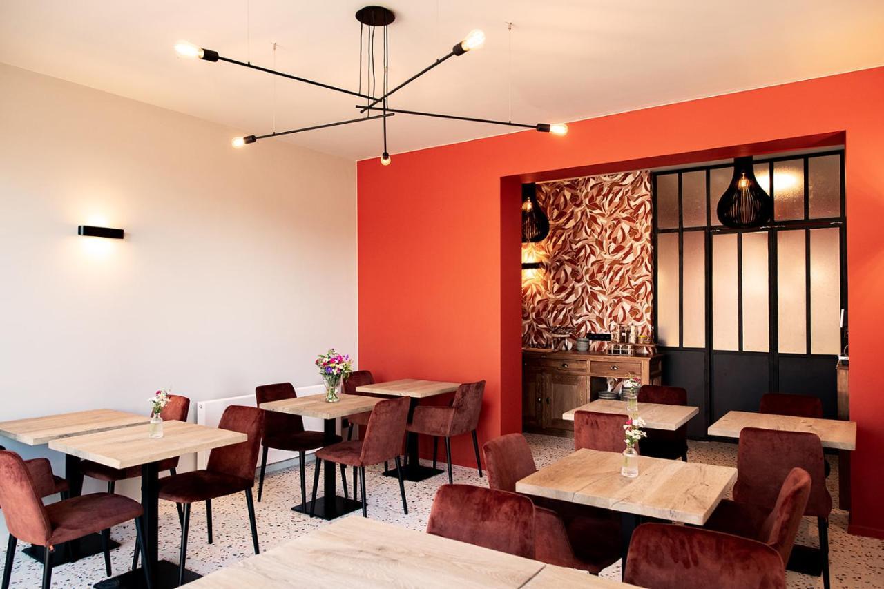 Hotel De La Poste Ellezelles 外观 照片