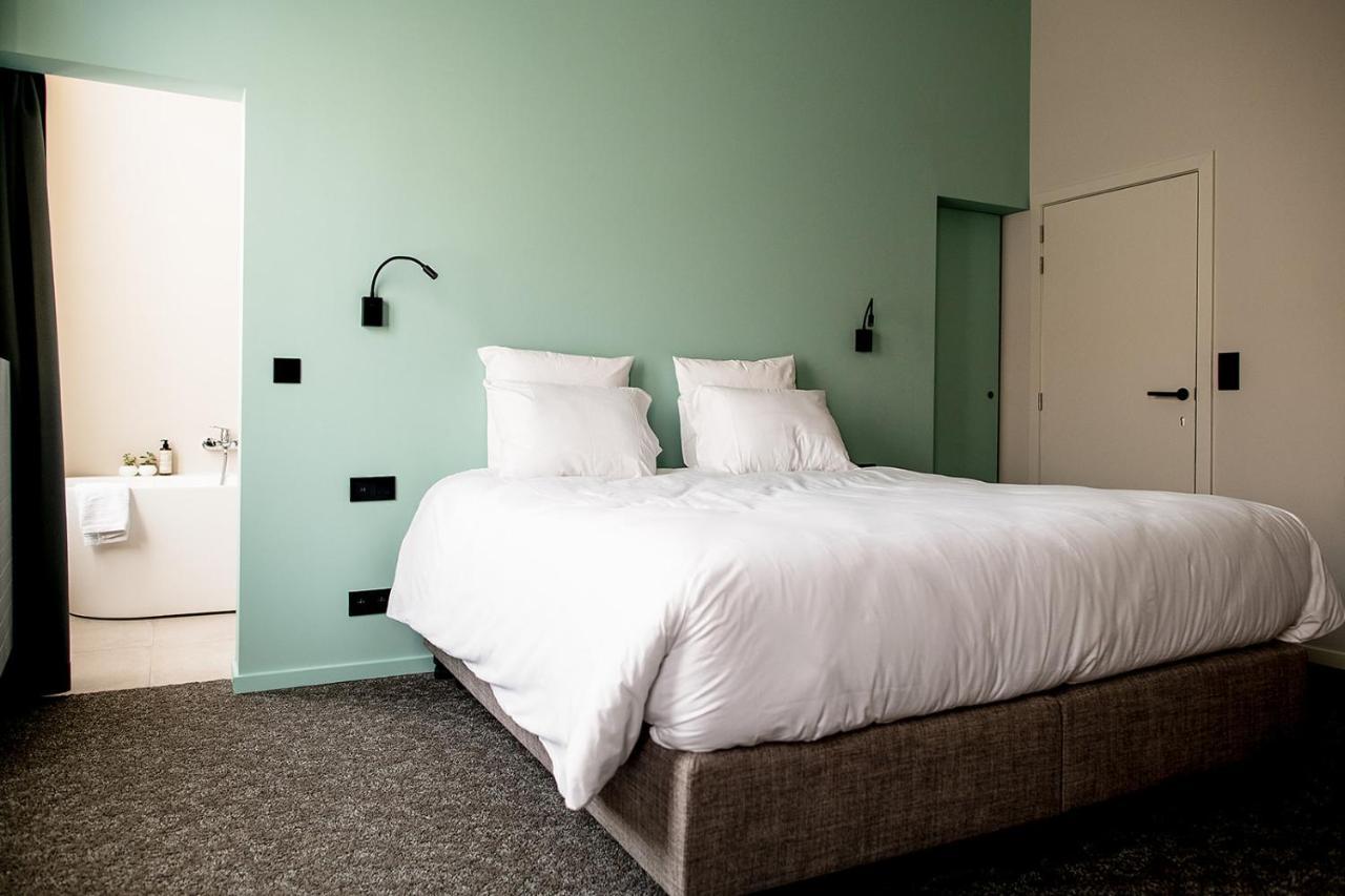 Hotel De La Poste Ellezelles 外观 照片