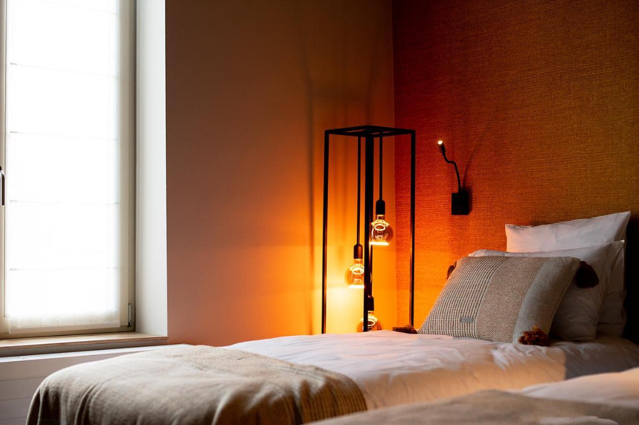 Hotel De La Poste Ellezelles 外观 照片